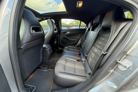 Mercedes-Benz A Class A 200 D SPORT EDITION PLUS - PANORAMIC SUNROOF - DAB DIGITAL RADIO 29