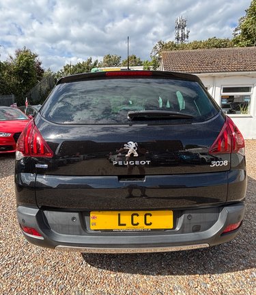 Peugeot 3008 BLUE HDI S/S ACTIVE.. AUTOMATIC.. 1 PREVIOUS KEEPER.. 4 SERVICES.. STUNNING 3
