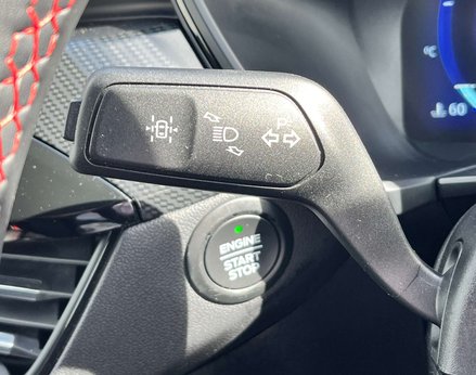 Ford Kuga 2.5 Kuga ST-Line X Edition HEV CVT 5dr 66
