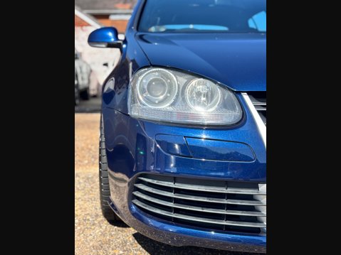 Volkswagen Golf 3.2 V6 R32 DSG 4Motion 5dr 3