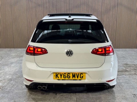 Volkswagen Golf 2.0 Golf R-Line Edition TDI BlueMotion Technology 5dr 26