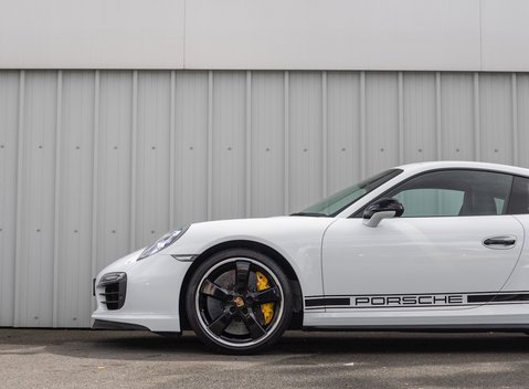 Porsche 911 Turbo S GB Edition (991) 31