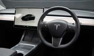 Tesla Model 3 LONG RANGE AWD Solid Black Ryzen GROK AI Pano Roof Heat Pump 1 Owner VAT Q 17