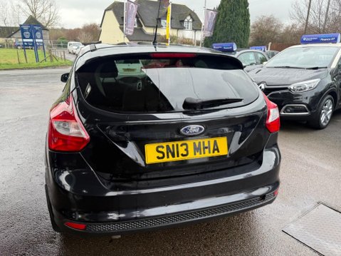 Ford Focus 1.6 TDCi Zetec Euro 5 (s/s) 5dr 5