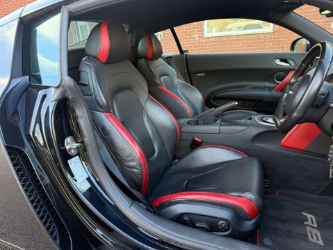 Audi R8 4.2 R8 LE Semi-Auto 4WD 2dr 22