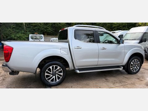 Nissan Navara 2.3 dCi Tekna Pickup Double Cab 4dr Diesel Auto 4WD Euro 6 (190 ps) 9