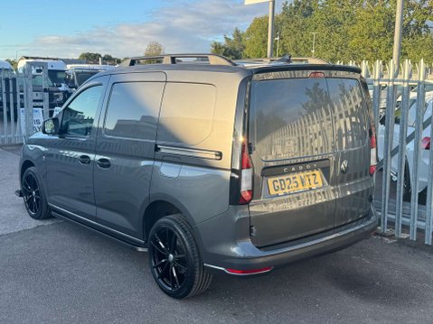 Volkswagen Caddy 2.0 TDI C20 Commerce Plus Panel Van 5dr Diesel Manual SWB Euro 6 (s/s) (102 30