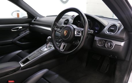 Porsche 718 Cayman PDK - Incredible Specification 7
