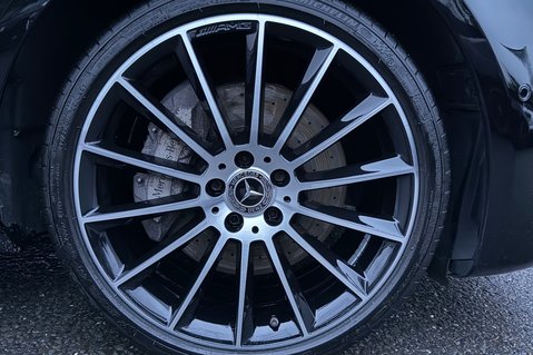 Mercedes-Benz E Class E 400 D 4MATIC AMG LINE PREMIUM PLUS - RARE -20 INCH ALLOYS -PAN ROOF  66