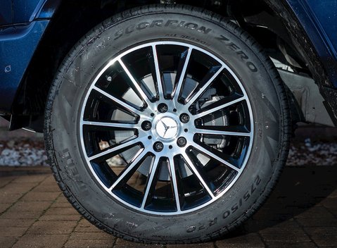 Mercedes-Benz G Series AMG Line 10