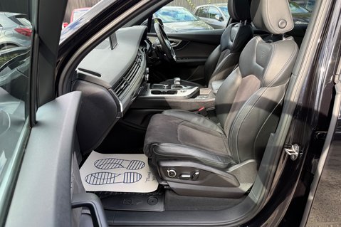 Audi Q7 TDI QUATTRO S LINE - ONE OWNER - PAN ROOF  19
