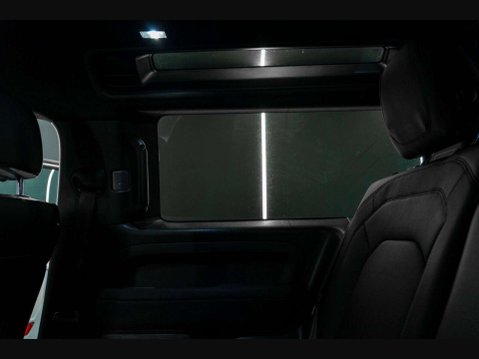 Land Rover Defender D250 ASSETTI EDT MHEV X-Dynamic SE SUV 3dr Diesel Auto 4WD Euro 6 (s/s) (25 44