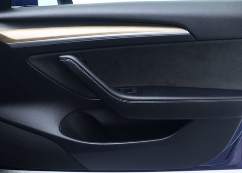 Tesla Model 3 Standard Range Plus Saloon 4dr Electric Auto RWD (241 bhp) 40