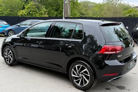 Volkswagen Golf MATCH EDITION TSI EVO - CAMERA - APPLE CAR PLAY -HEATED WINDSCREEN  2
