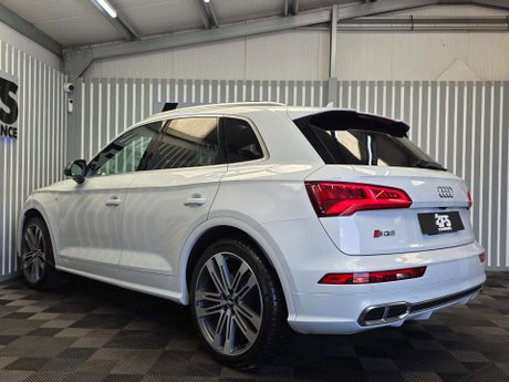 Audi SQ5 3.0 TFSI V6 SUV 5dr Petrol Tiptronic quattro Euro 6 (s/s) (354 ps) 4