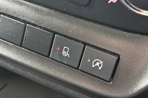 Iveco Daily 35C14 Toolpod Tipper - Rear Camera 35