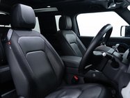 Land Rover Defender 3.0 D250 MHEV X-Dynamic SE SUV 3dr Diesel Auto 4WD Euro 6 (s/s) (250 ps) 10