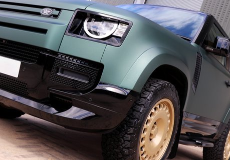 Land Rover Defender 90 Matte Wrap