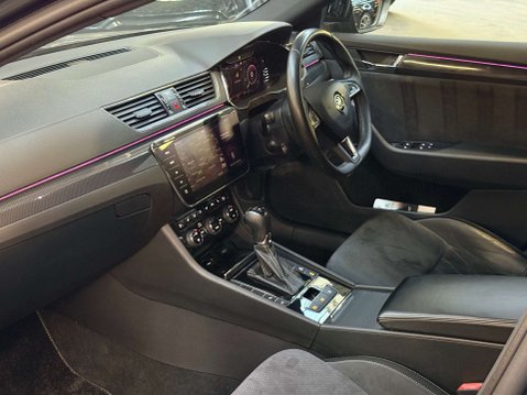 Skoda Superb 1.5 Superb SportLine+ TSi Semi-Auto 5dr 24