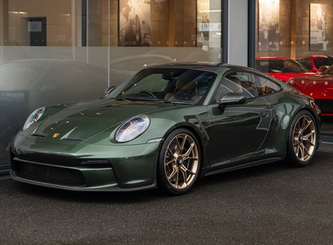 Porsche 911 GT3 TOURING (992) 2