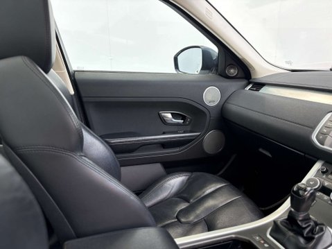 Land Rover Range Rover Evoque 2.2 Range Rover Evoque Pure SD4 4WD 5dr 16
