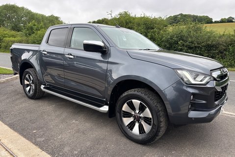 Isuzu D-Max DL40 1.9 TD Double Cab 4x4 Pickup - Roller Shutter 5