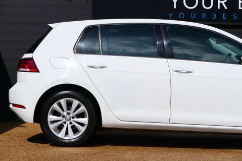 Volkswagen Golf 1.4 Golf SE Nav TSi BlueMotion Technology 5dr 10