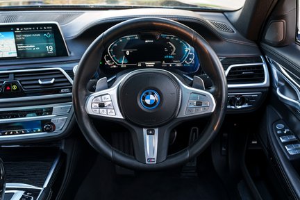 BMW 7 Series 745LE XDRIVE M SPORT PHEV 16