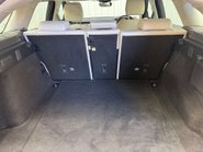 Land Rover Range Rover Velar 2.0 Range Rover Velar SE D180 Auto 4WD 5dr 46