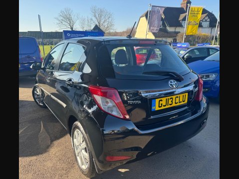 Toyota Yaris 1.33 Dual VVT-i TR Euro 5 5dr 4