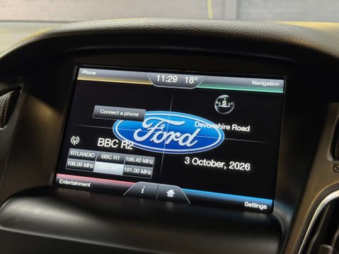 Ford Focus 1.6 Focus Zetec Auto 5dr 31