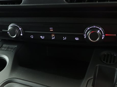 Peugeot Partner Standard 1000 1.5 BlueHDi 100 Professional Premium Van 16