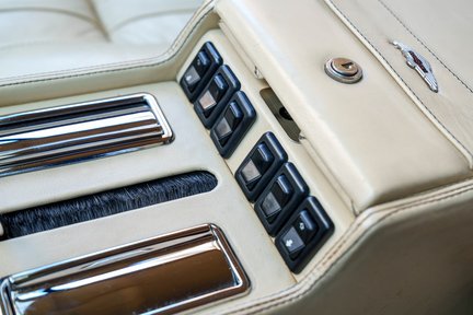Aston Martin Lagonda Series IV 20