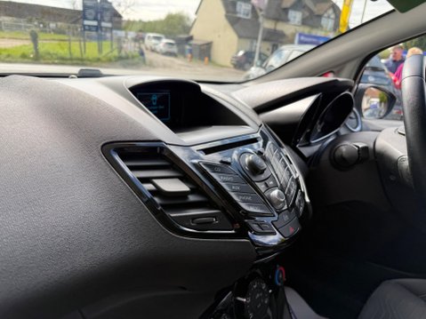 Ford Fiesta 1.25 Zetec Euro 5 3dr 27