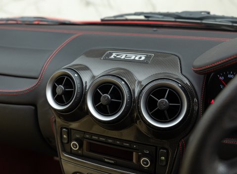 Ferrari F430 Coupe Manual 21