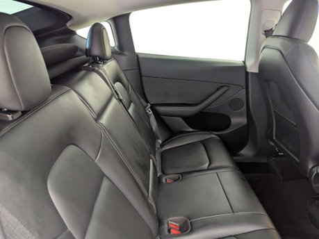 Tesla Model Y ModeL Y Long Range AWD 4WD 5dr 46