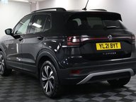 Volkswagen T-Cross SE TSI 10