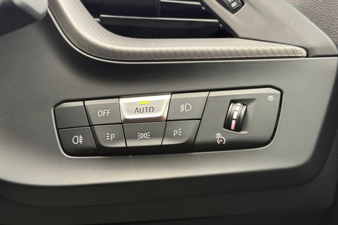 BMW 2 Series M235I XDRIVE GRAN COUPE -PAN ROOF -HUD -TECH PACK -HARMAN KARDON 60