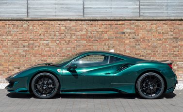 Ferrari 488 Pista 2