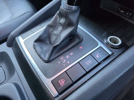 Volkswagen Amarok 3.0 TDI V6 BlueMotion Tech Highline Pickup Double Cab 4dr Diesel Auto 4Moti 44