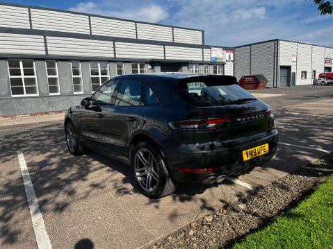 Porsche Macan 3.0 Macan S Semi-Auto 4WD 5dr 30