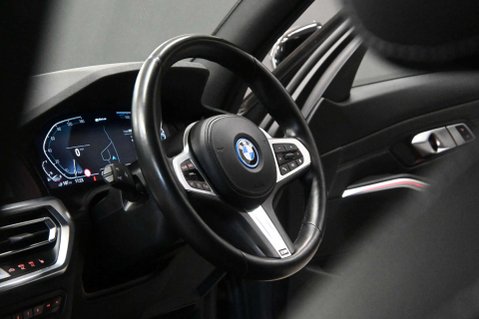 BMW 3 Series 2.0 330e M Sport Professional Edition Auto 5dr 4