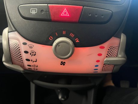 Citroen C1 1.0i VTR+ Euro 4 5dr 12