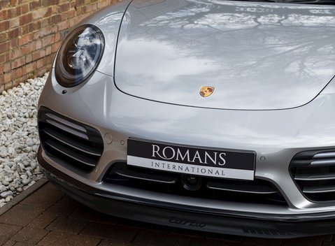 Porsche 911 Turbo Cabriolet (991.2) 24