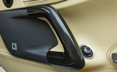 Ferrari GTC4 Lusso T 27