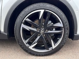 Toyota C-HR 1.8 C-HR GR Sport HEV CVT 5dr 16