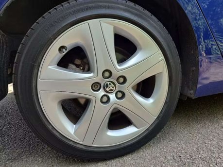 Toyota Prius 1.8 VVT-h Excel Hatchback 5dr Petrol Hybrid CVT Euro 6 (s/s) (15in Alloy) ( 27