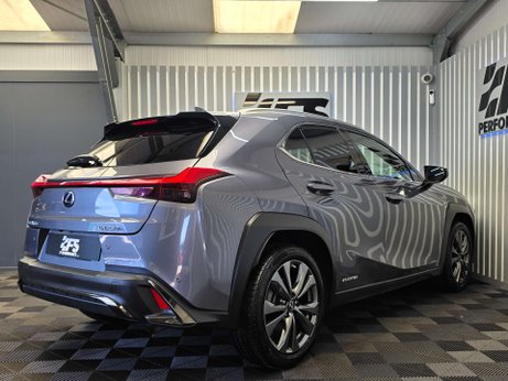 Lexus Ux 2.0 250h F Sport SUV 5dr Petrol Hybrid E-CVT Euro 6 (s/s) (184 ps) 2