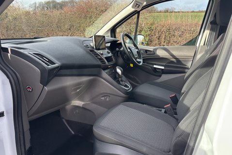 Ford Transit Connect 230 L2 Trend DCIV Automatic 120 ps Tdci - Sat Nav / Air Con / Camera 17