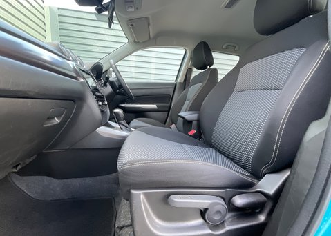 Suzuki Vitara 1.5 Hybrid SZ-T Auto 10